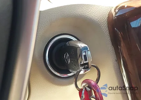 2014 Mercedes-Benz Slk 350 z USA, uszkodzony, nr VIN WDDPK5HA4EF087351